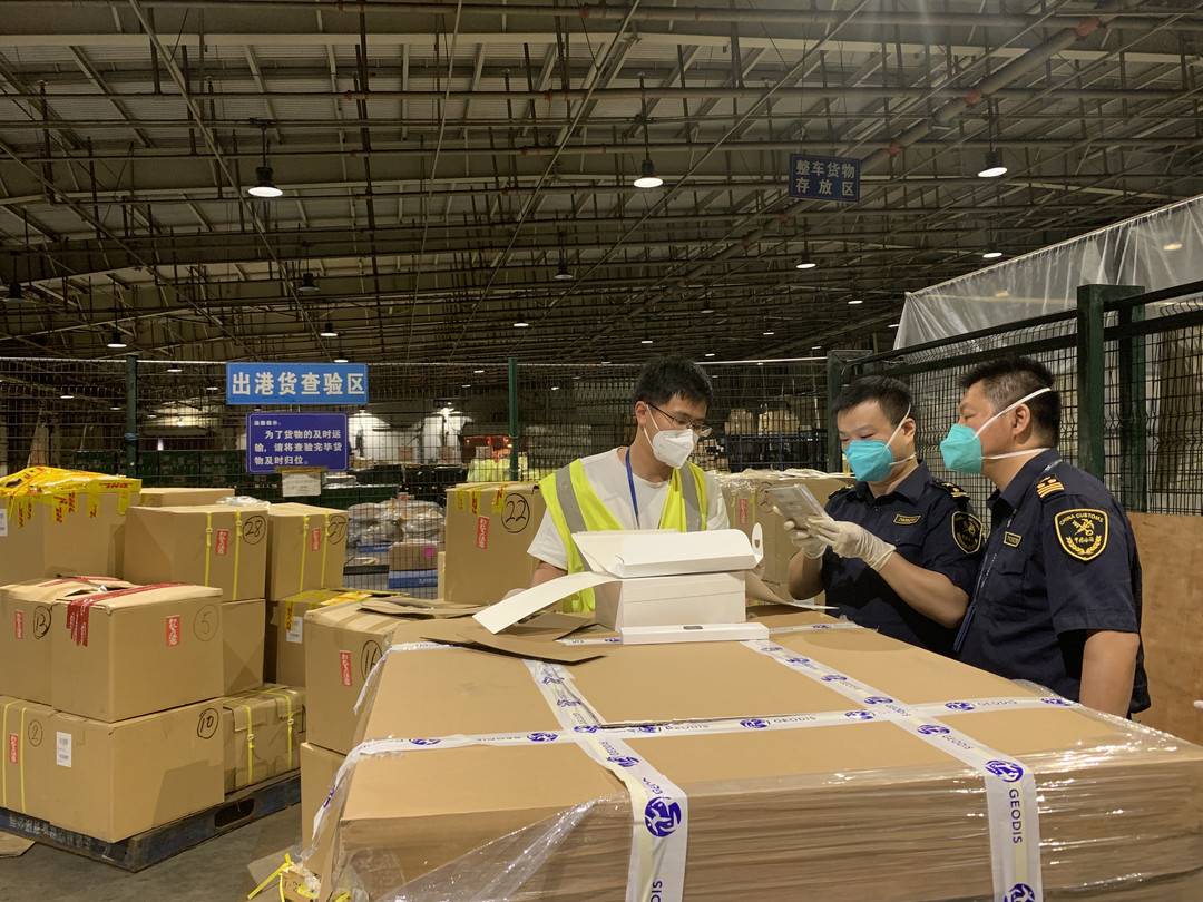 技術(shù)進(jìn)出口引領(lǐng)增長，1-8月成都貨物貿(mào)易進(jìn)出口總值達(dá)5470.7億元，同比增長7.1%