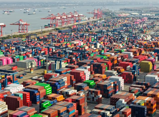我國貨物貿(mào)易進(jìn)出口連續(xù)10個(gè)月保持增長，彰顯經(jīng)濟(jì)韌性